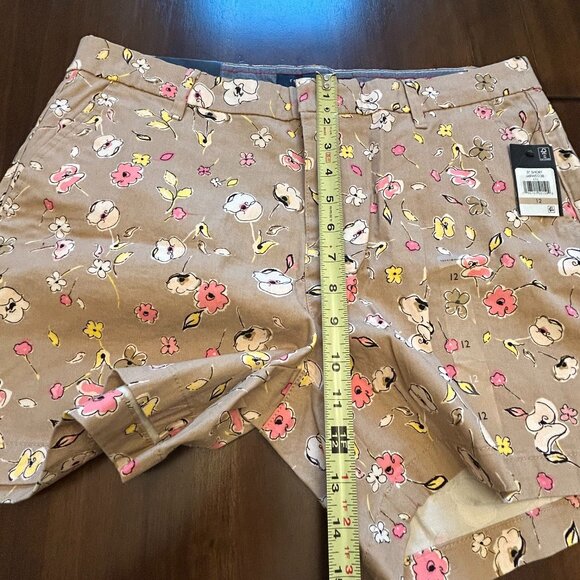 NWT Tommy Hillfiger Women's Hollywood Printed Mid-Rise Shorts Size 12 - Picture 15 of 15